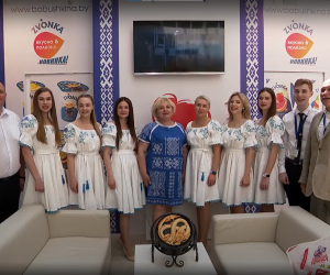 Видеорепортаж с выставки «Белагро-2022» в программе Контуры. “Бабушкина крынка – мы создаем молочные шедевры!”